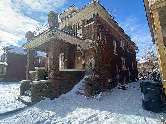 8343 Wallace