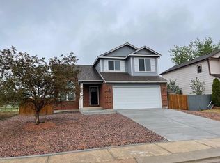 1204 Canoe Creek Dr, Colorado Springs, CO 80906