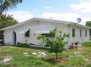 16112 Buccaneer St, Bokeelia, FL 33922