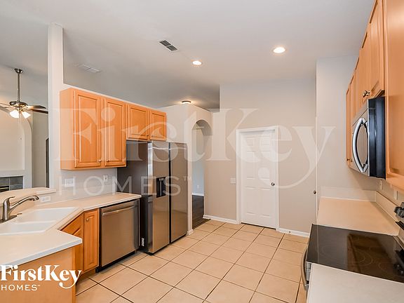 5th image of 10537 S Castlebar Glen Dr