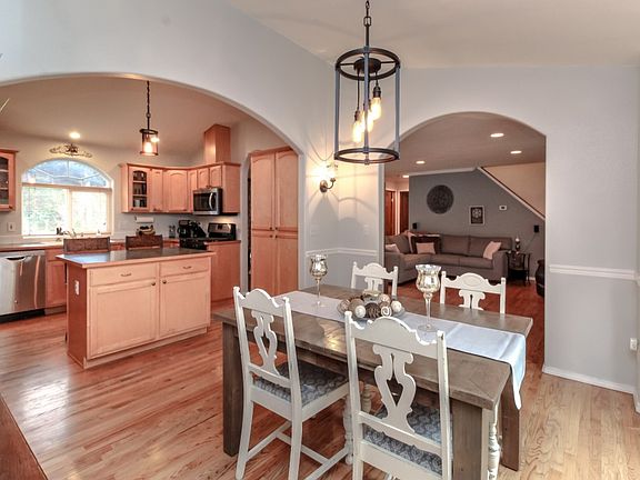 4th image of 10019 438th Street Ct E