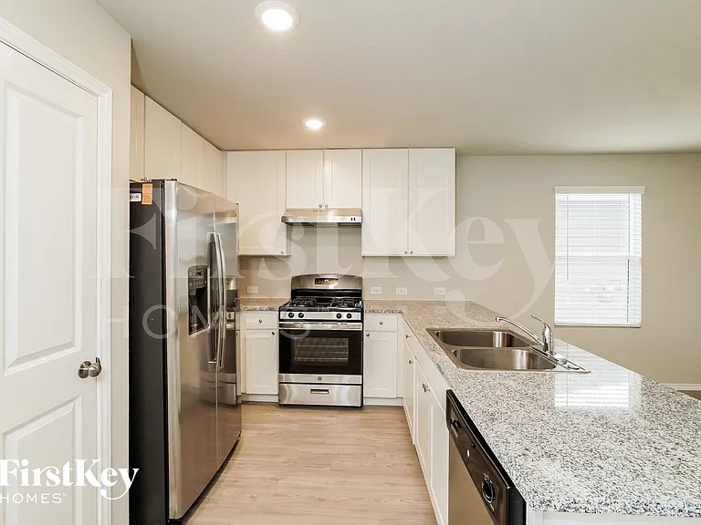 10727 Giacconi Dr — Photo 4