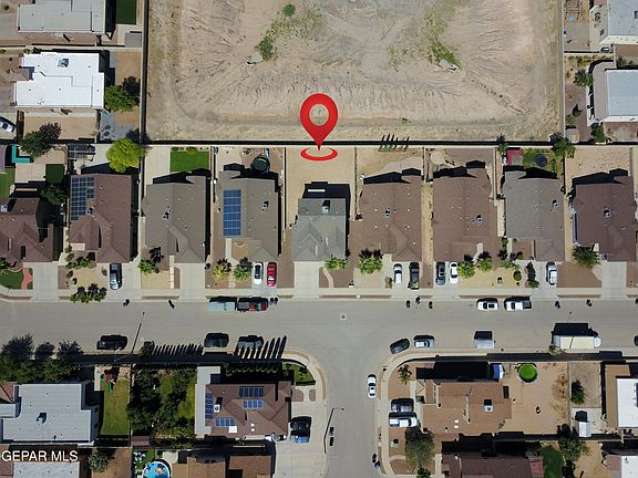 4th image of 2317 Honey Comb Pl