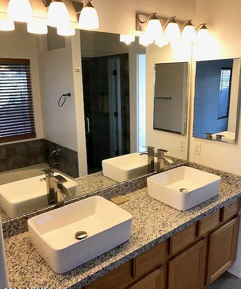 17646 N 6th Ave — Photo 12