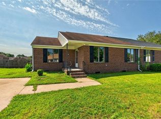 5602 Parish Ln, Portsmouth, VA 23703