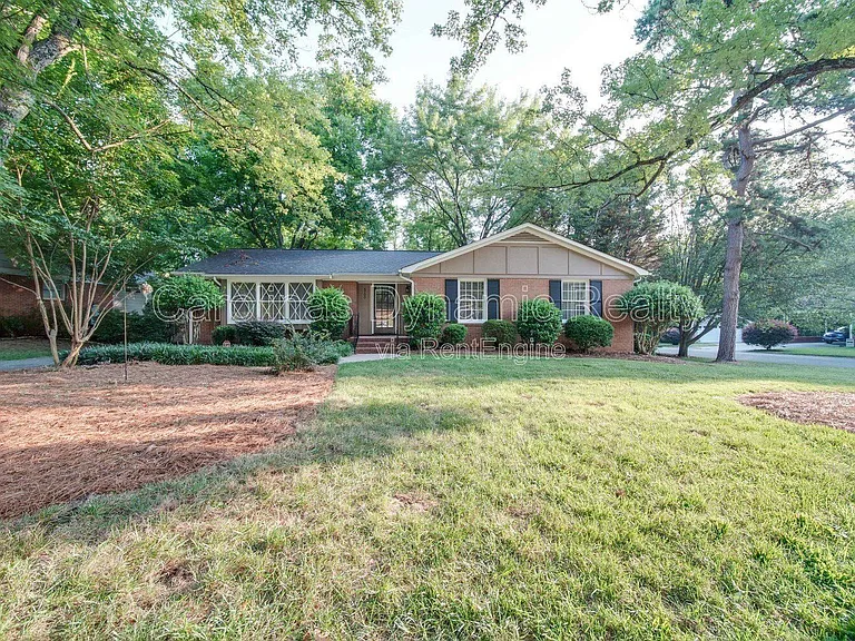 6700 Castlegate Dr — Photo 61