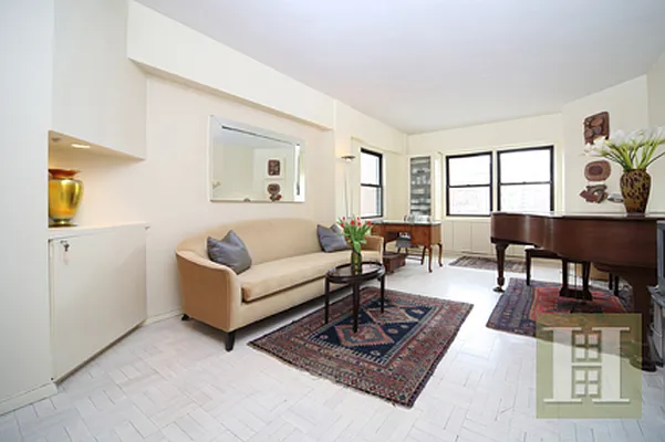 Sold by Halstead Real Estate | media 6
