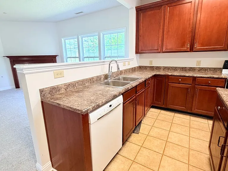 2946 Heirloom Ln — Photo 14