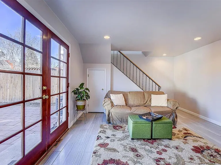 2811 Utica St — Photo 19