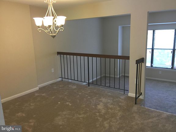 4th image of 5177 King Charles Way