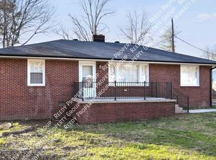 4011 Edwards Rd, Taylors, SC 29687