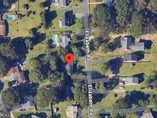 7918 Elizabeth Rd, Pasadena, MD 21122