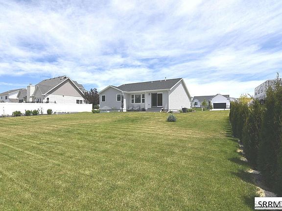 5th image of 1324 Stone Dr