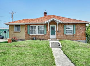 310 E Clay St, Mount Vernon, MO 65712