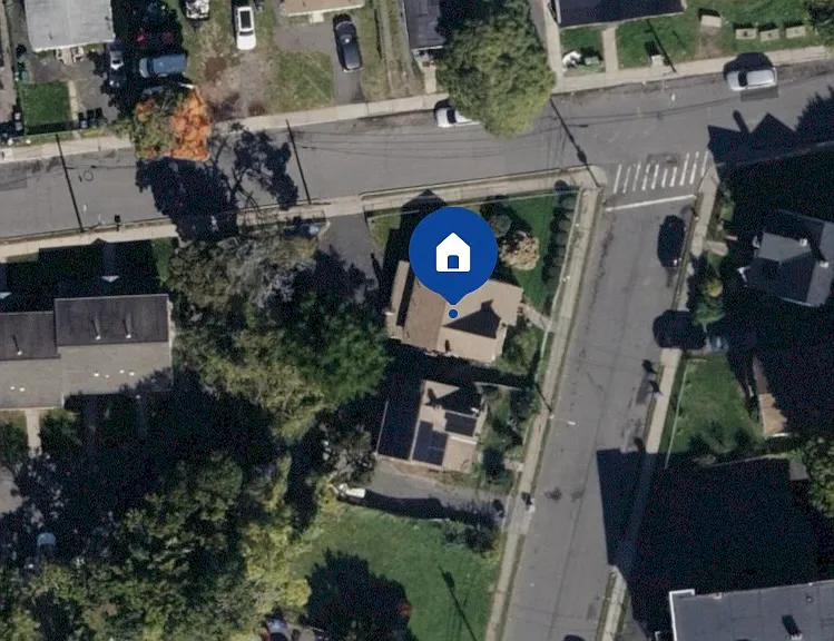 405 Bellevue St — Photo 3