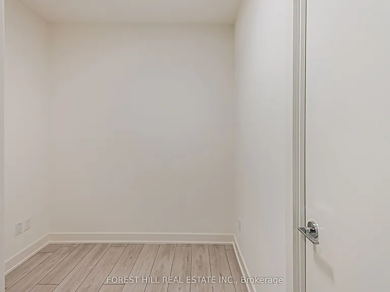 15 Mercer St S #807 — Photo 21