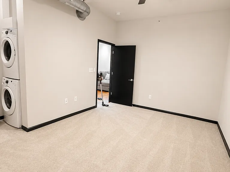 5300 Peachtree Rd #3202 — Photo 20
