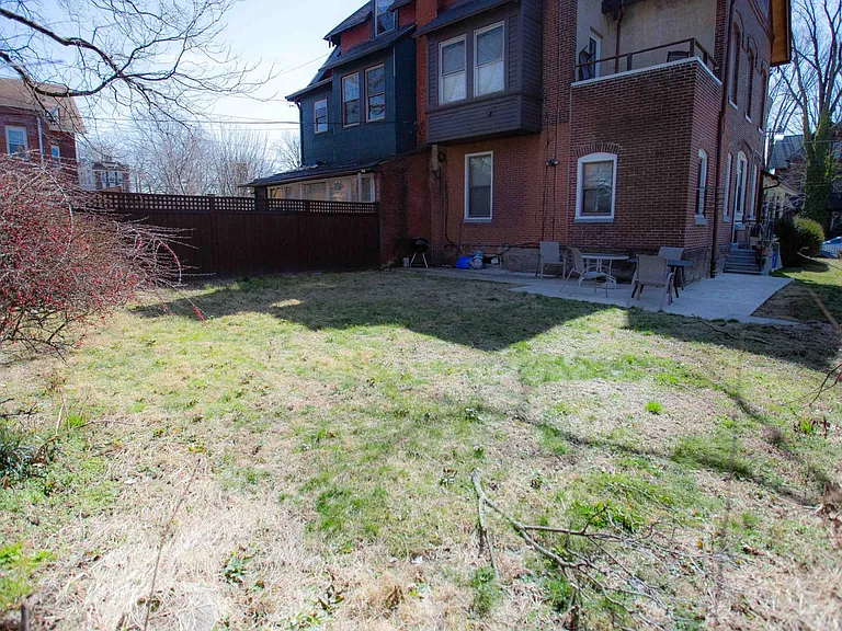 1011 S 49th St #3 — Photo 8