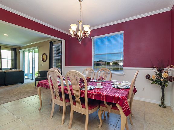 3rd image of 5785 Aaron Ct