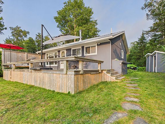 3rd image of 691 Bruce Rd #13