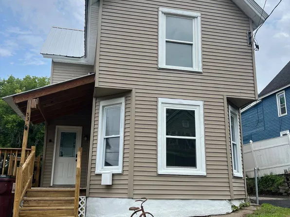 53 Park St, Gloversville, NY 12078