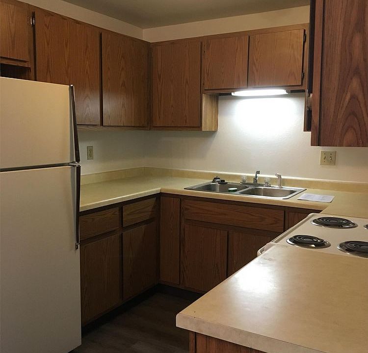 1st image of 1721 Lenwood Ave APT 12
