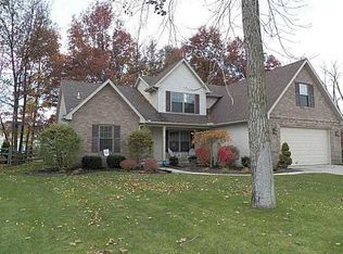 604 Whisperlake Rd, Holland, OH 43528