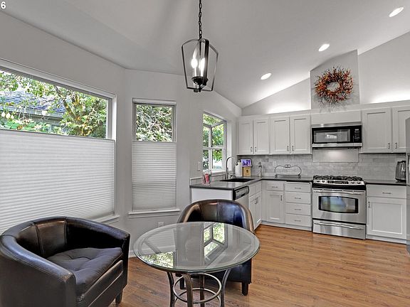4th image of 32565 SW Juliette Dr