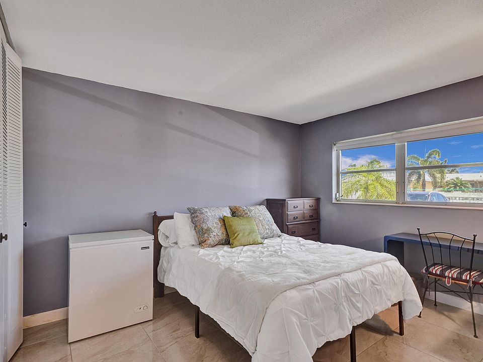 1st image of 2894 Crosley Drive E #I