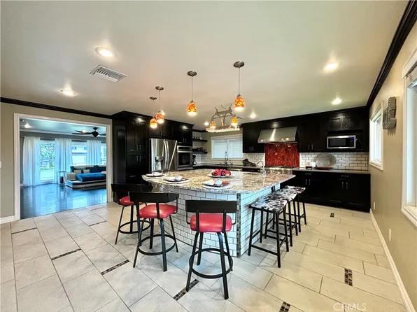 151 S Craig Dr, Orange, CA 92869