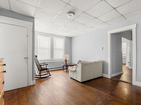 3rd image of 308 Rogers St