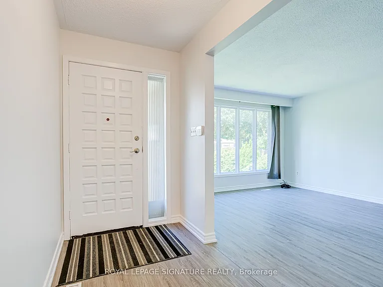 141 Oakmeadow Blvd #MAIN — Photo 6
