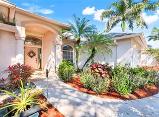 5179 Harrogate Ct, Naples, FL 34112