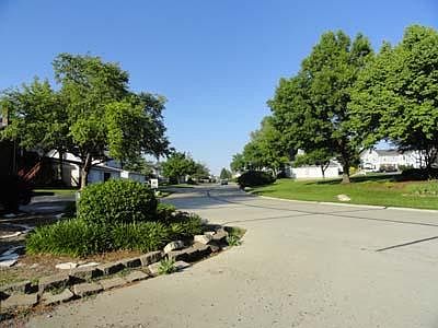 2nd image of 1717 Florine Blvd