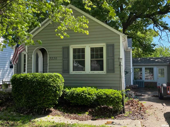 3236 S 5th St, Southern View, IL 62703