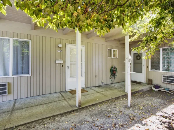 3945 SE 33rd Pl, Portland, OR 97202
