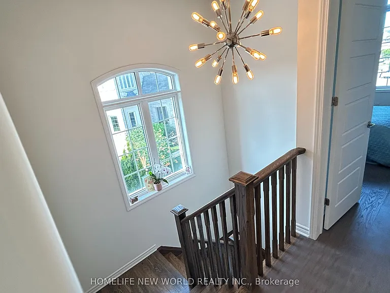 46 Major Cres — Photo 22