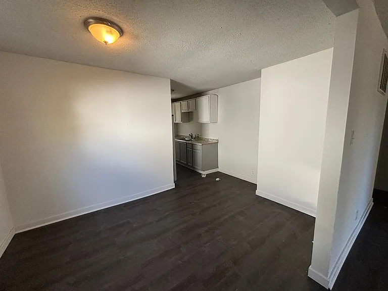 3120 SE Fremont St — Photo 9