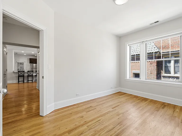 5404 N Kenmore Ave #3 — Photo 12