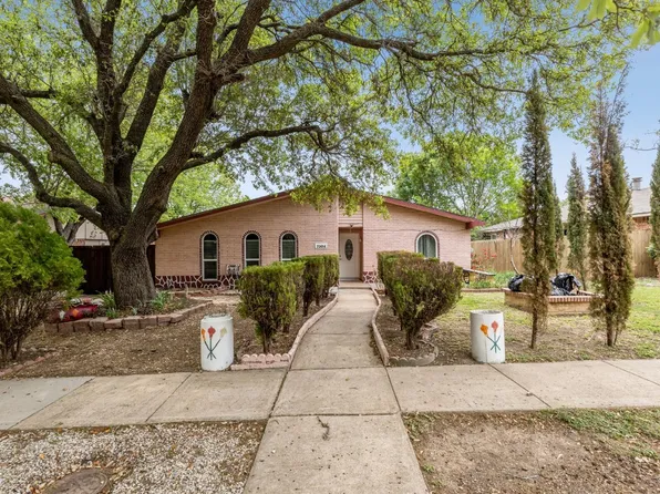 7304 Chinaberry Rd, Dallas, TX 75249
