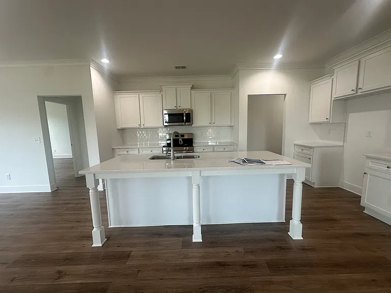1551 Lake Dr — Photo 12