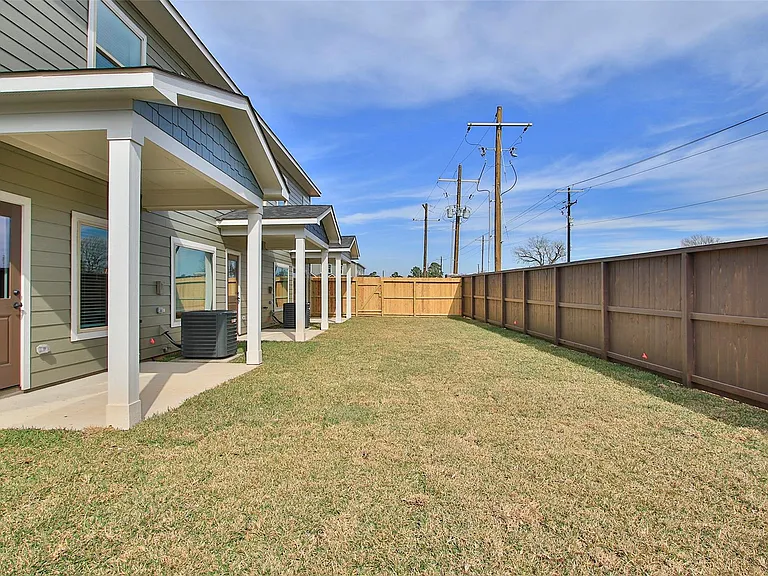 14010 Longstreet Rd #1B — Photo 39