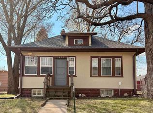 1420 S Pennsylvania Ave, Mason City, IA 50401