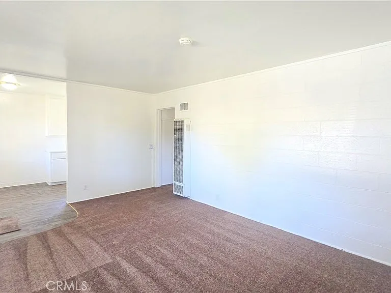 380 N 9th Ave — Photo 8