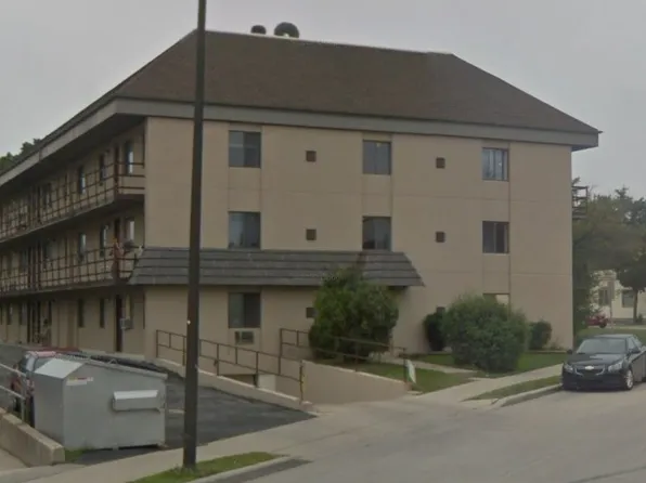 9129 W National Ave #4, Milwaukee, WI 53227