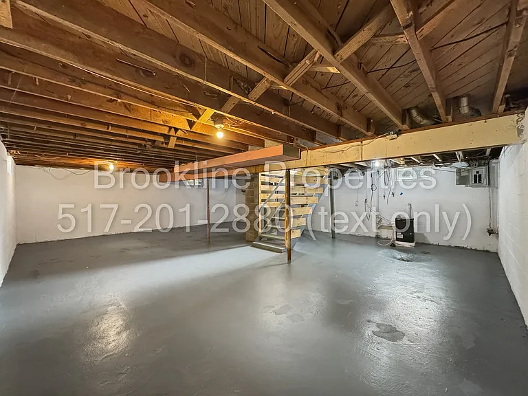 823 Holten St — Photo 22