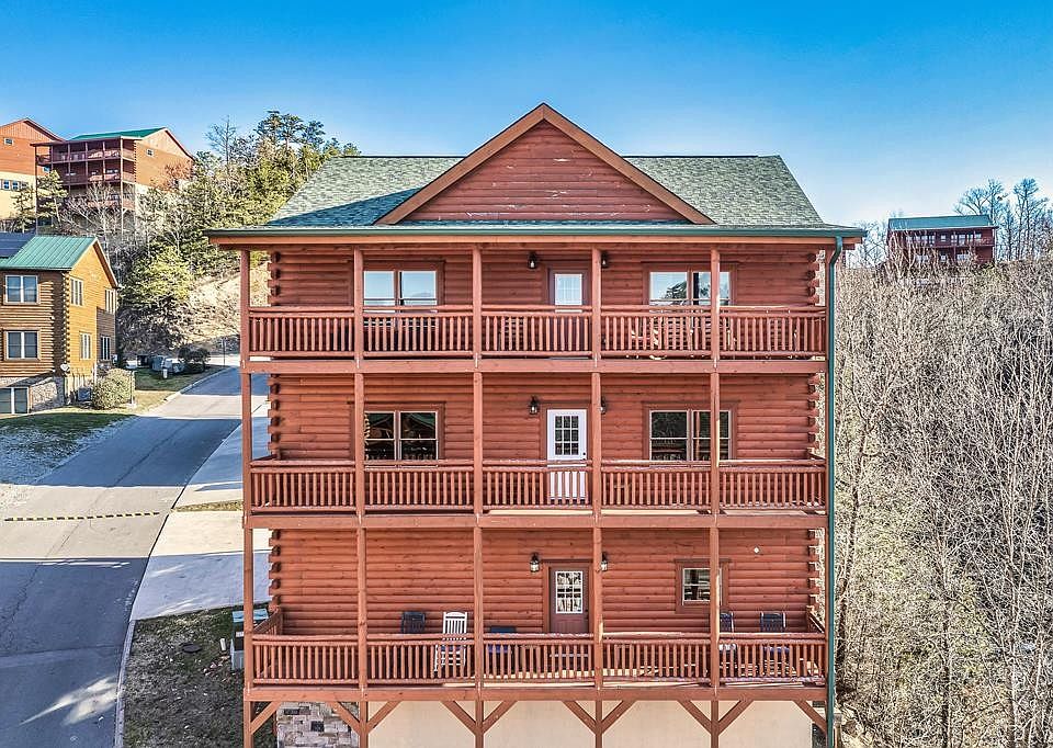1st image of 2310 Boulder Way