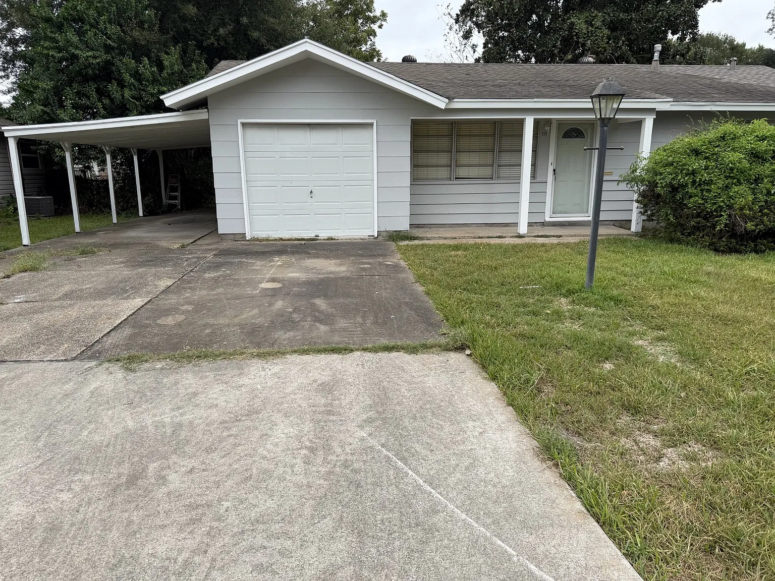 3 bed, 1050 sqft, $1,495 — Photo 1