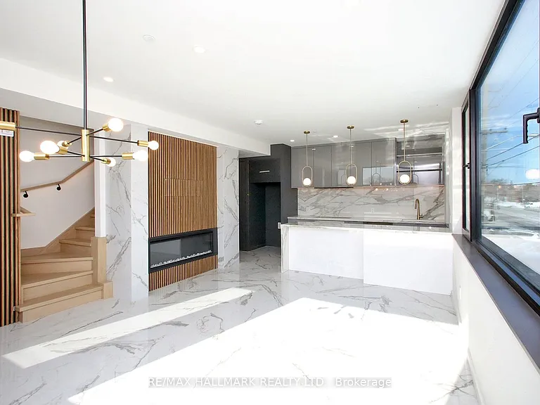 2 Owen Dr — Photo 4