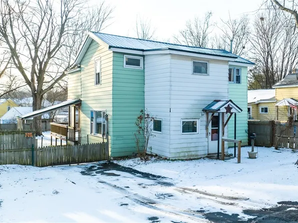 512 Old St S #2, Fulton, NY 13069